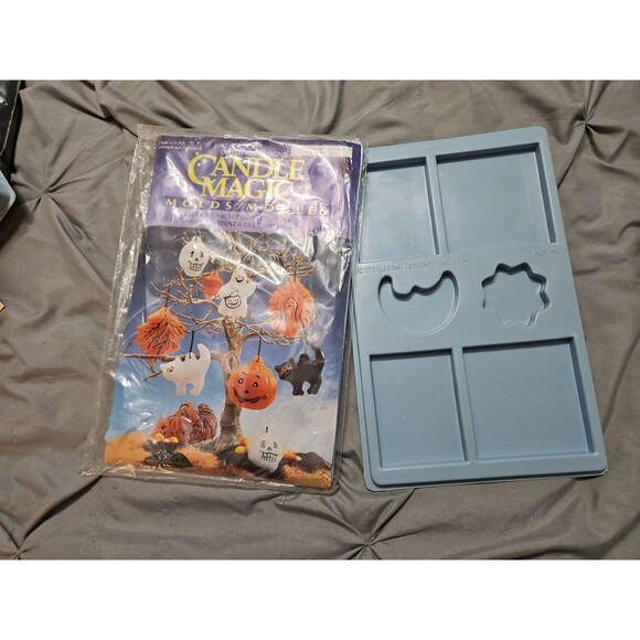 LOT OF CANDLE MAKING SUPPLIES - 4 MOLDS, CANDLE STICKERS, WICK, WAX NEW & USED - Picture 2 of 11